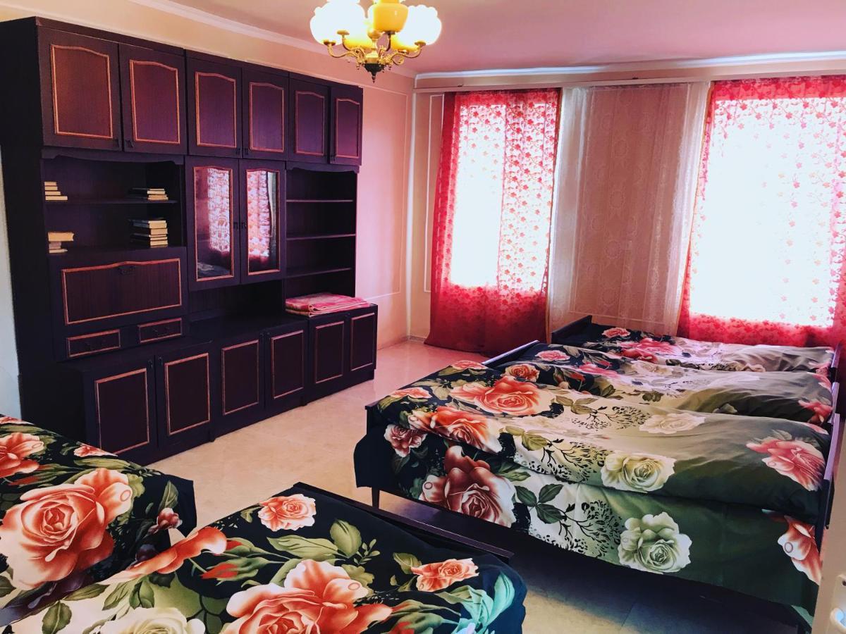 Hayq Guest House Goris Ngoại thất bức ảnh